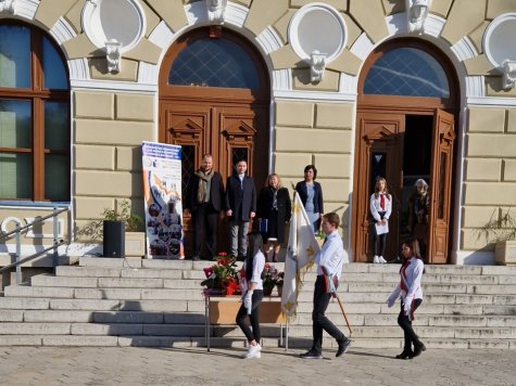 Ректорът на Академията приветства ПДТГ „Д. Хадживасилев” за 139-ата годишнина на първото професионално училище в България