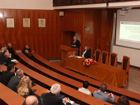 Кръгла маса посветиха в Стопанска академия на общата селскостопанска политика на ЕС и агробизнеса в България