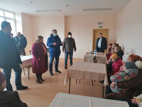 Свищовската академия прие бежанци от Украйна и отправя апел за помощ