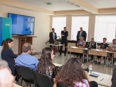Представители на KPMG България презентираха пред свищовски студенти бъдещето на одиторската професия и възможностите за реализация