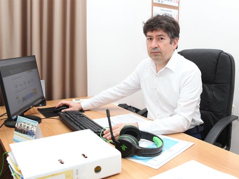 Доц. д-р Драгомир Илиев, директор на Центъра за дистанционно обучение в СА „Д. А. Ценов: Създадохме собствена система за онлайн квестор при онлайн изпитите