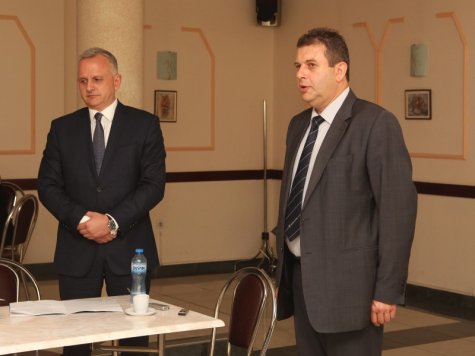 Стопанска академия бе домакин на честването на 20 г. Общинска банка в България и 10 г. Финансов център Свищов