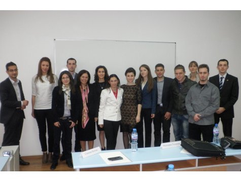 Абсолвенти от Стопанска академия участваха в среща с Президента на Република България